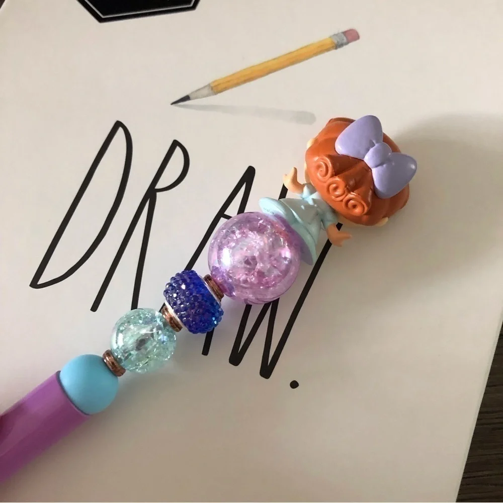 Disney Doorables: Peter Pan: Wendy handmade beaded pens